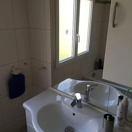 Familiensuite, Zwei Zusammhaengende Zimmer アパート