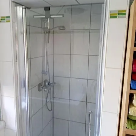 Familiensuite, Zwei Zusammhaengende Zimmer アパート